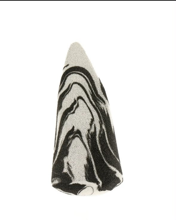 Black & White Makeup Blender – Marble Design Beauty Sponge for Smooth Makeup Application